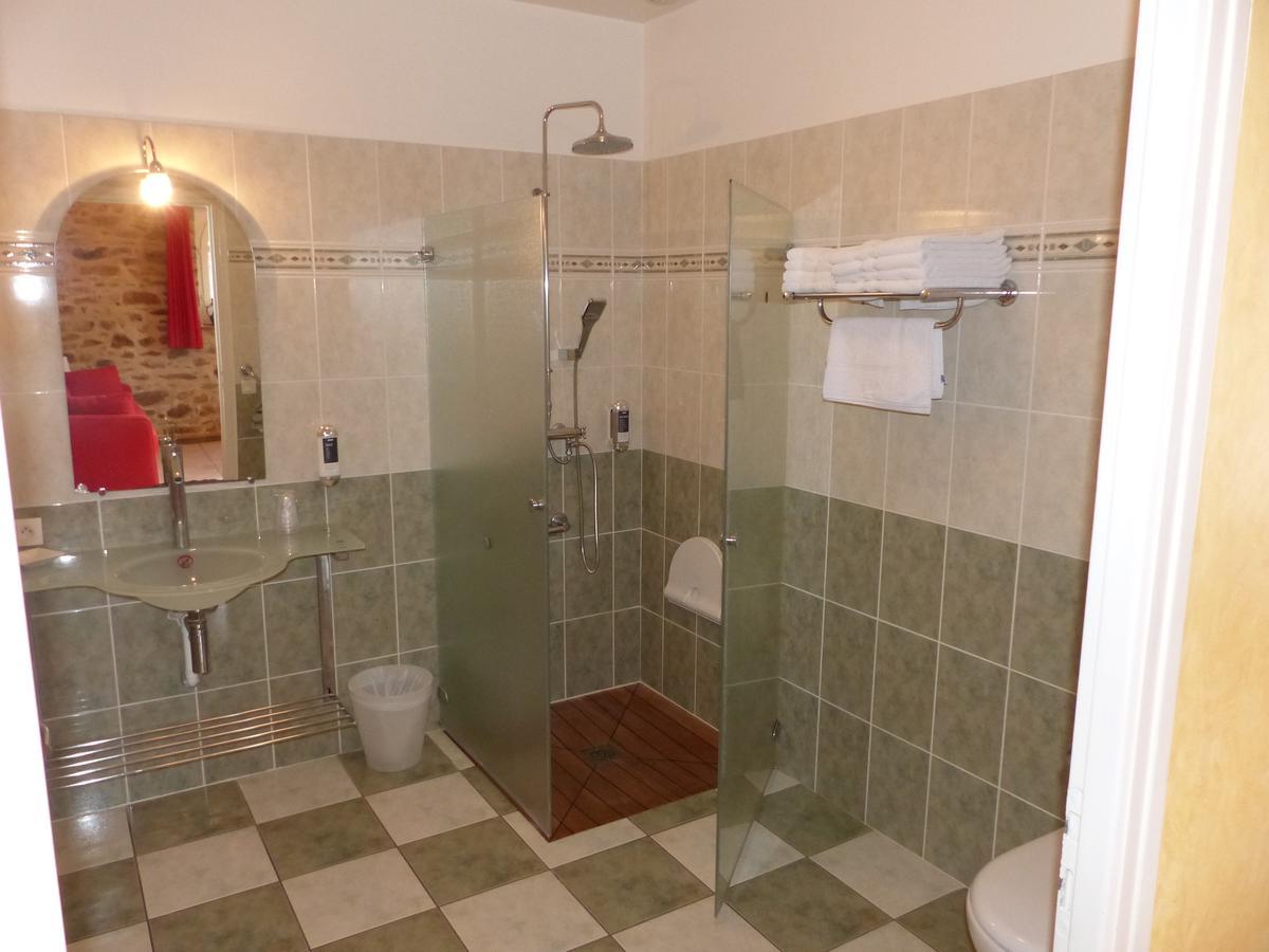 B&B Domaine De La Corbe Bournezeau Exteriör bild